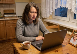 Brat namówił mamę, żeby przepisała na niego działkę. Mówił, że to dla dobra rodziny, że się wszystkim zajmie. W styczniu wystawił działkę na sprzedaż