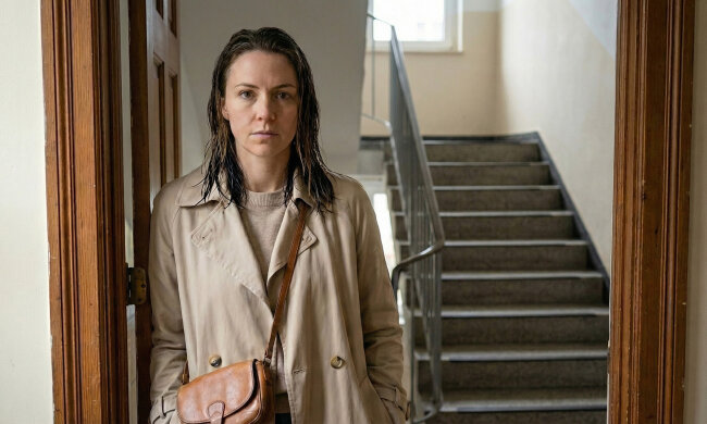 Usłyszałam dzwonek do drzwi i otworzyłam w szlafroku. Na progu stała ona i powiedziała spokojnie: "Przepraszam… muszę pani coś powiedzieć o mężu"