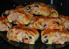 Ulubiona przekąska moich gości - roladki z ciasta francuskiego