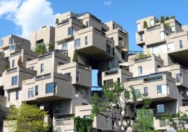 Zobacz jak w tym dziwnym domu z modułów betonowych wyglądają mieszkania