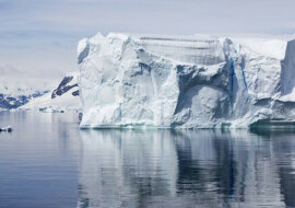 Największa na świecie góra lodowa oderwała się na Antarktydzie