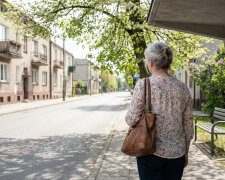 Zięć powiedział, że wykończenie ich domu kosztuje więcej niż planowali i że mogłabym sprzedać działkę po rodzicach