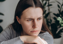 "Moja mama zrzekła się spadku na rzecz cioci Wiesławy": A to, że ja mieszkam z teściową, że mam jeszcze młodszego brata, mamę najwyraźniej nie obchodzi