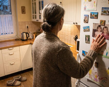 Przepisałam działkę na młodszą córkę, bo starsza mieszka za granicą i mówiła, że jej nie potrzebuje. Teraz starsza przyjechała i domaga się połowy