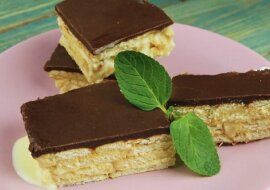 Tort-ekler bez pieczenia. Pycha