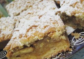 Najlepsza szarlotka na cieście kruchym. Szybka i prosta