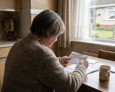 Sąsiadka poprosiła, żebym poręczyła jej weksel - potrzebowała na pilną naprawę dachu. Po trzech miesiącach sprzedała dom i wyjechała do córki w Irlandię.