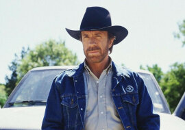 Chuck Norris ma 81 lat. Jak teraz wygląda legendarny aktor i czym się zajmuje?