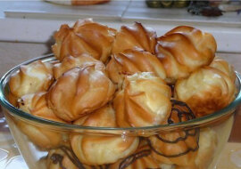 Ptysie z kremem patissiere w szybki i łatwy sposób