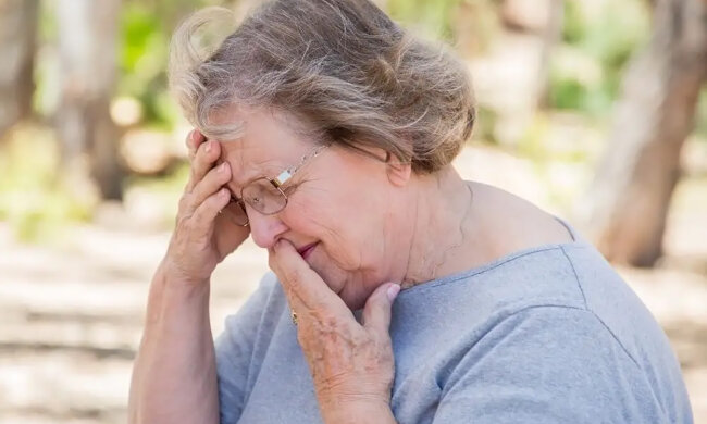 "Nie potrzebuję syna, który spokojnie patrzy, jak mnie poniżają - oznajmiła teściowa": Chociaż nikt jej nie poniżał. Mąż był świadkiem tej rozmowy