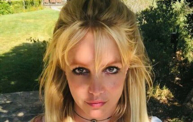 „Wyglądasz jak księżniczka!”: Britney Spears w sukni ślubnej wzruszyła fanów