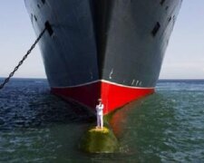 Statek Queen Mary 2 i jego kapitan Kevin Opry
