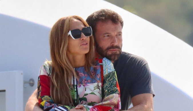 Nowy odcinek twojego ulubionego serialu miłosnego: J.Lo i Ben Affleck na jachcie