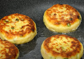 Weź konserwę i ziemniaki: przygotowanie szybkiej kolacji