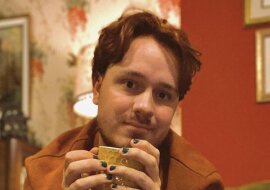 Facet wydał 6000 $, aby wrócić swój dom do przeszłości