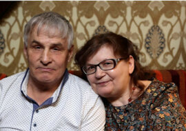 "Z okazji ślubu otrzymałam od rodziców mikrofalówkę, lecz moja siostra cioteczna dostała mieszkanie": ponieważ była nieszczęśliwa, nie mając rodziców