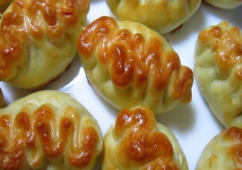 Przygotowujemy smażone ciasteczka z różnymi nadzieniami