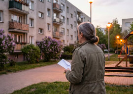 Koleżanka z pracy pożyczyła ode mnie cztery tysiące złotych i zniknęła. Przez dwa lata nie odbierała telefonów. W poniedziałek czekała pod moim blokiem