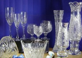 Odmyłam kryształową wazę aż do błysku, nawet w głębokich wyrżnięciach. Zobacz jak