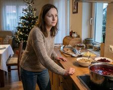 Mąż zostawił mnie w Wigilię. Powiedział, że nie chce już udawać - a ja przez 20 lat nie wiedziałam, że udaje