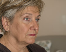 "Otworzyłam stary segregator z dokumentami męża. Na dnie znalazłam jego list do innej kobiety": Data na kopercie: dzień naszych zaręczyn