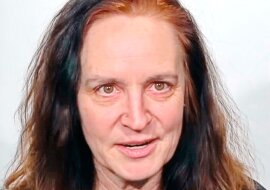 Kobieta, która chciała tylko podciąć końcówki – a wyszła z salonu nie do poznania