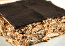 Chrupiący tort bez pieczenia po włosku