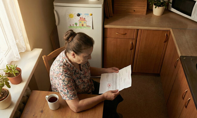 Syn wziął kredyt na moje nazwisko - "tylko na pół roku, mamo, spłacę, zanim się obejrzysz". Minęły cztery lata