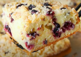 Ciasto jagodowe. Przepyszny i aromatyczny deser dla rodziny