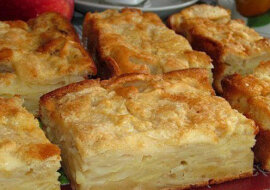 Jabłkowe ciasto-souffle. Niezwykle pyszne ciasto