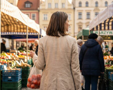 Spotkałam na bazarze koleżankę ze studiów. Nie widziałyśmy się dwadzieścia pięć lat. Powiedziała jedno zdanie o moim mężu i zrozumiałam, dlaczego wtedy tak nagle przestałyśmy się spotykać