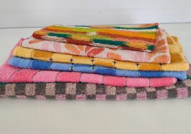 Moje stare ręczniki nie zajmują miejsca w szafie. Zobacz, co z nimi zrobiłam