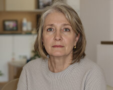 "Po rozwodzie poprosiłam byłego męża o pomoc przy naprawie kranu": Zamiast narzędzi przyniósł stare zdjęcie i pytanie, którego się nie spodziewałam