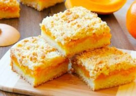 Pyszne ciasto sypane z dynią i pomarańczą. Palce lizać