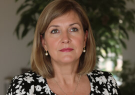 Powiedział, że zakochał się po raz pierwszy w życiu. Ja miałam 50 lat i byłam jego żoną od 28 lat