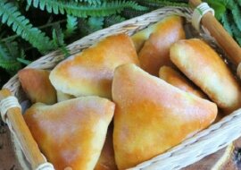 Paszteciki z kapustą i grzybami. Pyszne, lekkie, idealne do gorącego