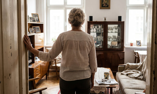 Mama zostawiła testament u notariusza w Kielcach. Dowiedziałam się o nim od siostry - która wiedziała od dwóch lat. Mama jej powiedziała. Mnie - nie. W testamencie siostra dostała mieszkanie