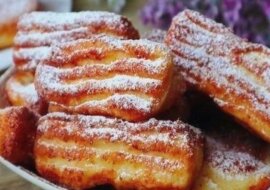 Bardzo pyszne i puszyste twarożniki na śniadanie