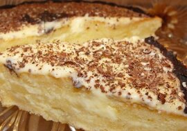Przepyszne ciasto śmietankowe. Znika ze stołu w mgnieniu oka