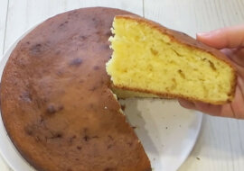 Szybkie i łatwe ciasto śmietanowe. Bardzo miękkie, aromatyczne ciasto