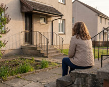 Przyjęłam teściową do siebie po złamaniu nogi. Mąż mówił: dwa miesiące, góra trzy. Minęły dwa lata. Kiedy powiedziałam, że nie daję rady, mąż stwierdził, że jestem bez serca