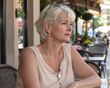 Po pięćdziesiątce myślałam, że już nie ma miejsca na żadne niespodzianki. Aż któregoś dnia pomyliłam numery i zadzwoniłam do obcego mężczyzny. Tego, co wydarzyło się później, nie przewidziałabym nigdy