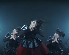 Nie dziecięcy metal. Japoński zespół metalowy Babymetal, który gromadzi stadiony. 123 miliony wyświetleń