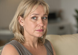 "Mąż wrócił późnym wieczorem i bez słowa położył coś na stole": To była chwila, w której naprawdę poczułam, jak bardzo się od siebie oddaliliśmy
