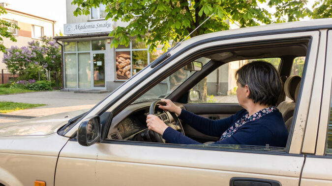 Mąż od pół roku znikał w sobotnie poranki. Mówił, że jeździ na działkę do brata. W końcu pojechałam za nim - okazało się, że chciał mi zrobić niespodziankę na trzydziestą piątą rocznicę