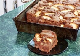 Amerykaniec - szarlotka kakaowa. Wilgotna, puszysta. Niebo w gębie