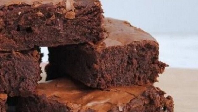To najprostszy przepis na świecie na najbardziej czekoladowe ciasto. Z tym przepisem zawsze się uda