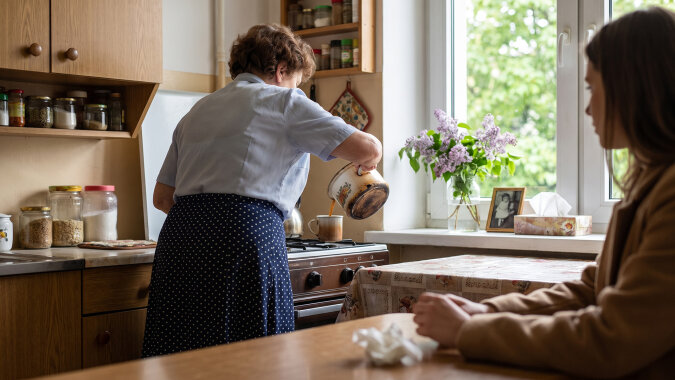 Wnuczka przyszła z płaczem, bo szef powiedział jej, że "na kierowniczkę w tym wieku za wcześnie, niech poczeka". W 1979 kierownik w Społem powiedział mi to samo, słowo w słowo