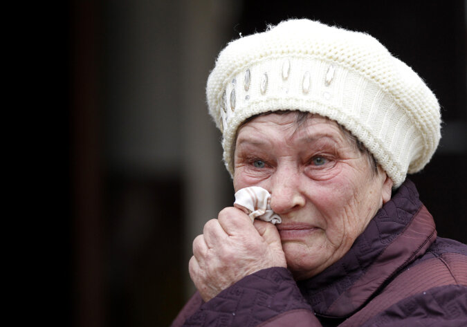 "Wybacz mi, Aniu - powiedziała ze łzami w oczach teściowa - Bóg już mnie ukarał": Teściowa patrzyła na wnuka i płakała