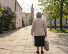 Syn namówił mnie na wspólne konto, żeby "łatwiej było mi pomagać". Potem zauważyłam, że z konta znikają kwoty, których nie wydawałam
